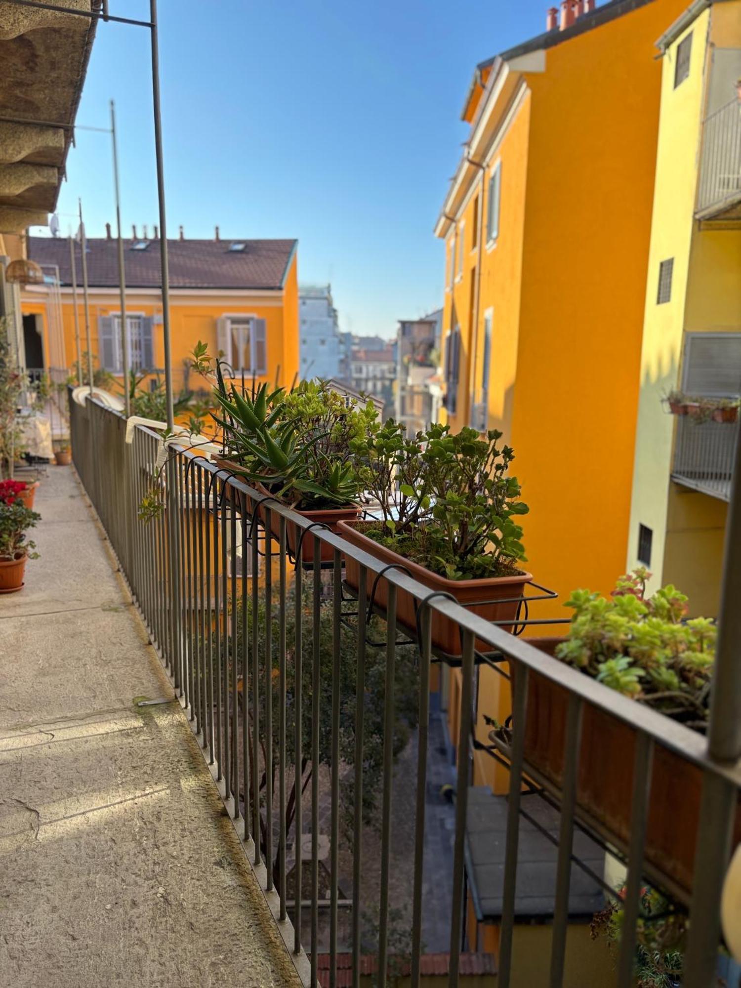 La Vecchia Milano-Les Nubles Vannucci - Il Ballatoio E Il Cortile 外观 照片